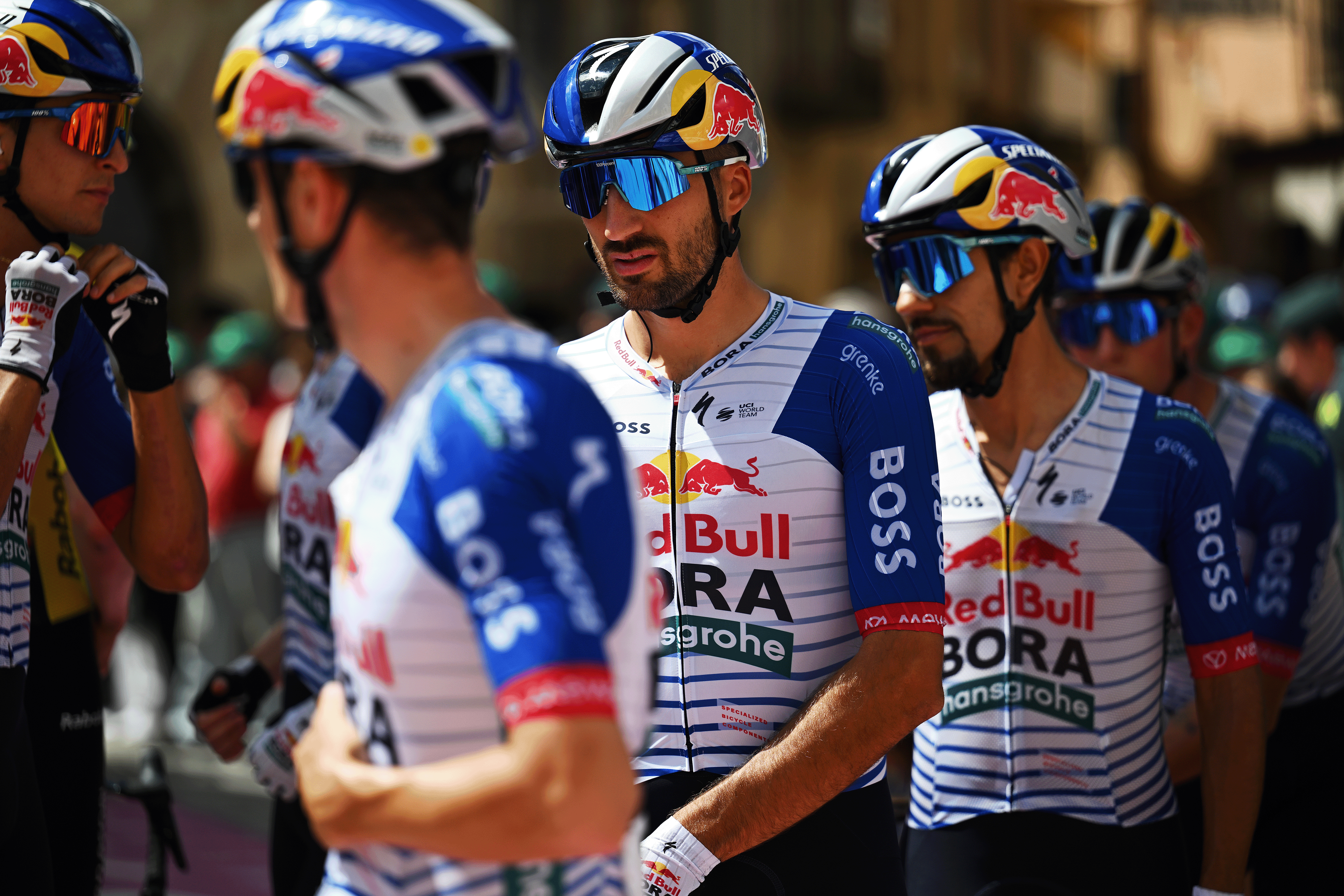Gianni Moscon (centre) prior to stage 1 of the 2026 Vuelta a Burgos