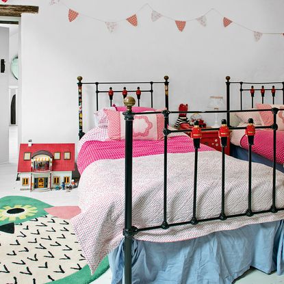 Budget children's room – Decorating children's rooms on a budget ...