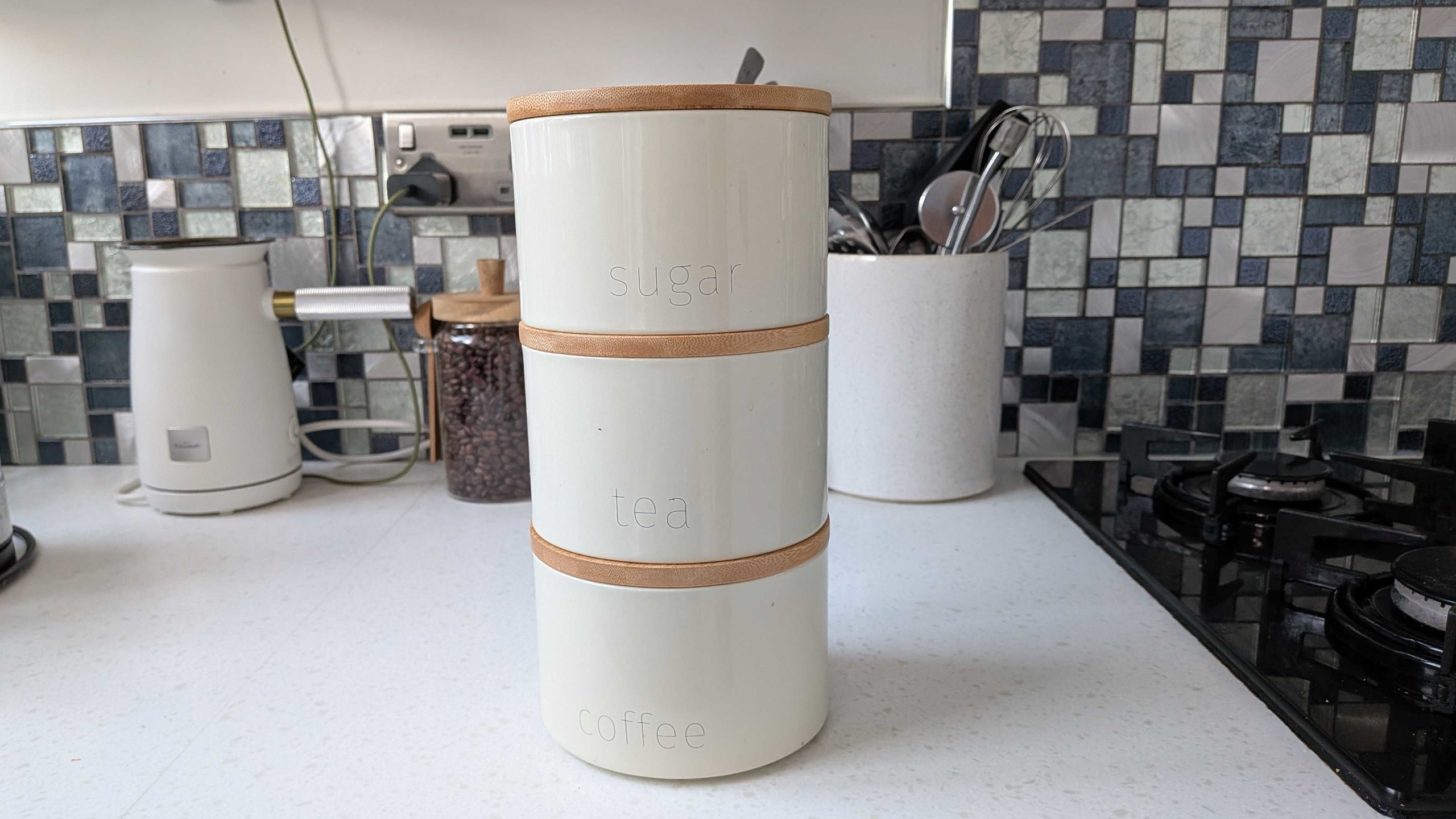 Vertical storage Canister