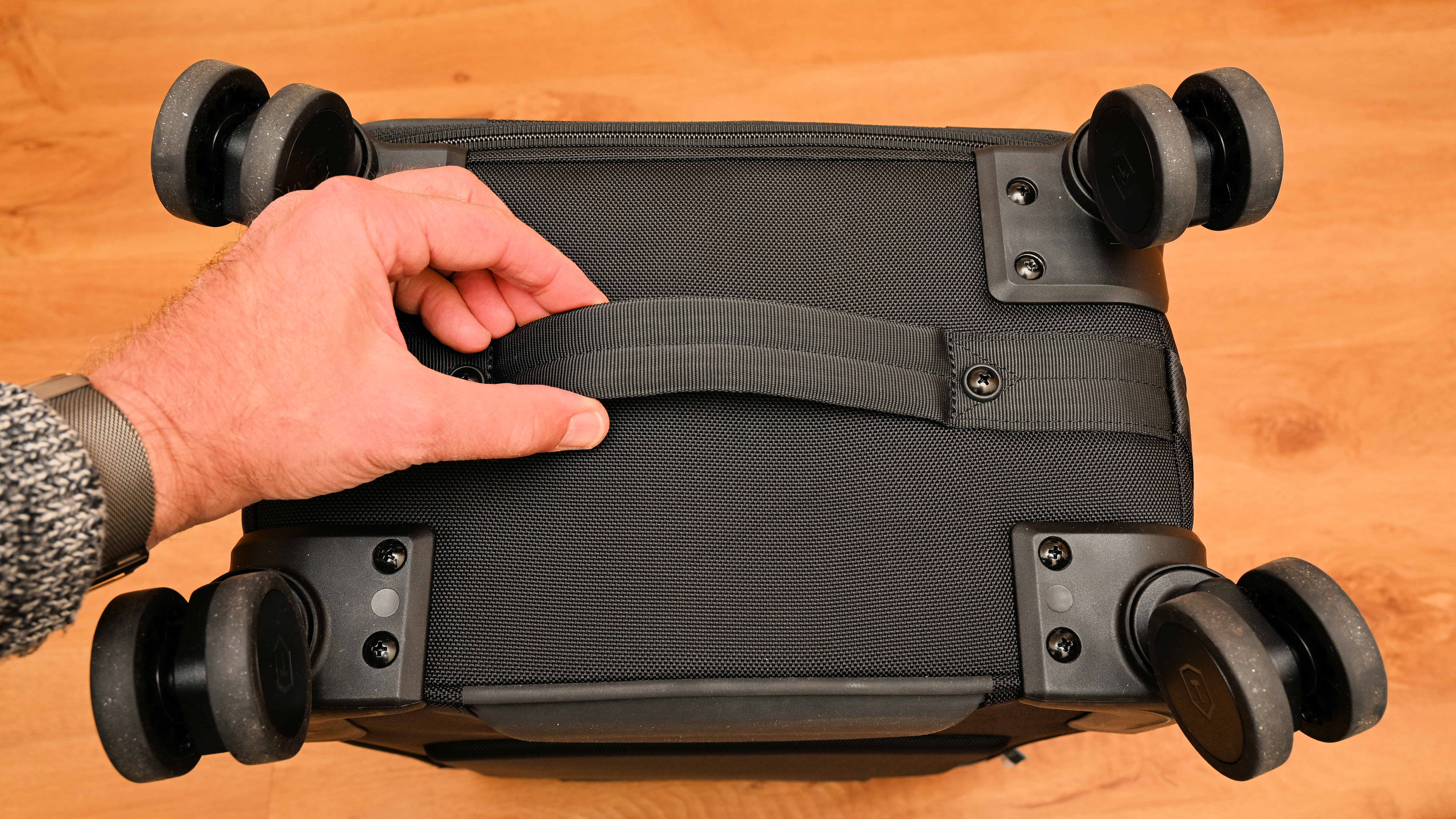 Tenba Roadie v2 Spinner 21 International product image