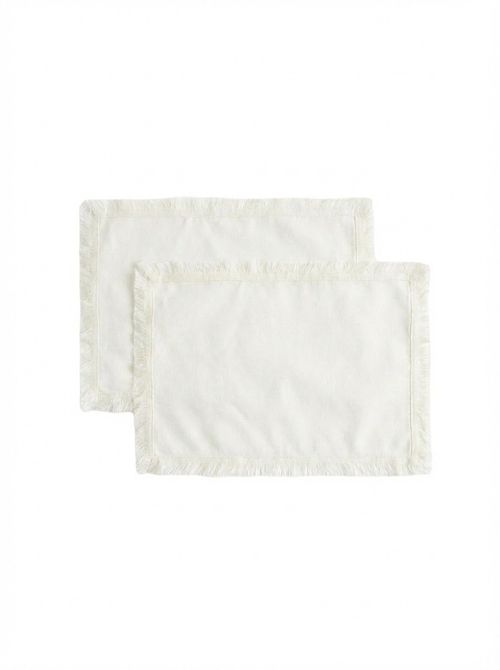 2-Pack Lace-Trimmed Place Mats