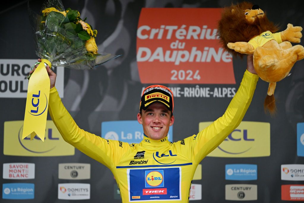 Riders at the end of Dauphine 2024 stage 1