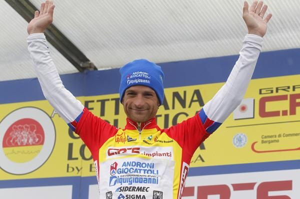Michele Scarponi (Androni Giocattoli) maintained his lead in the GC.
