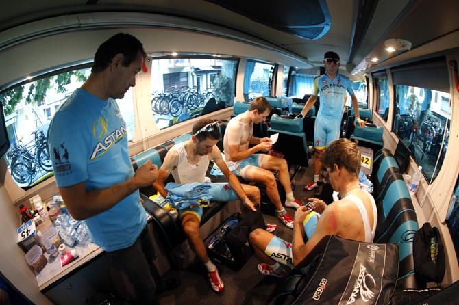 The Astana team on the bus before stage 19