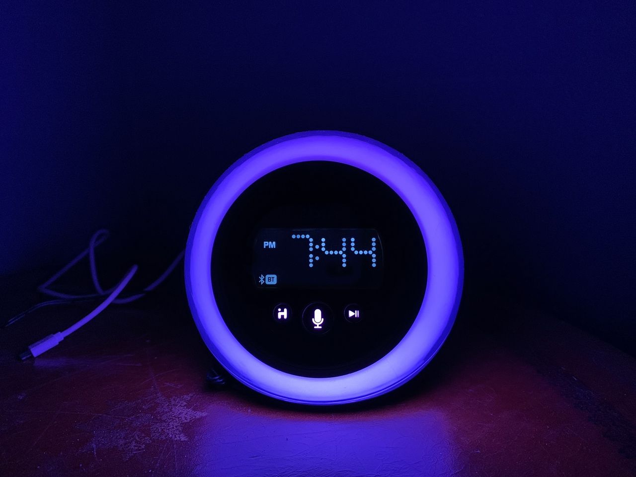 iHome iBT297 front glow purple