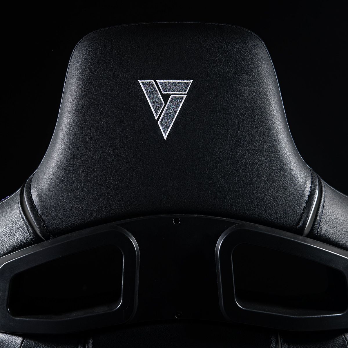 Vertagear And Swarovski Collaboration Image