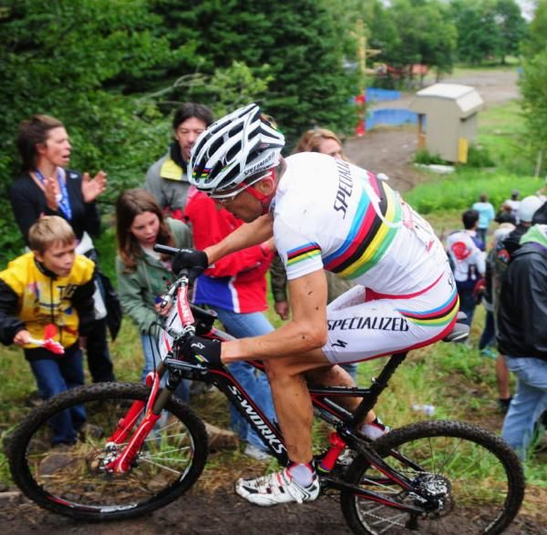 World Champion Christophe Sauser (Specialized) not having his best day.