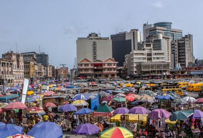 Parasols on a square in Lagos