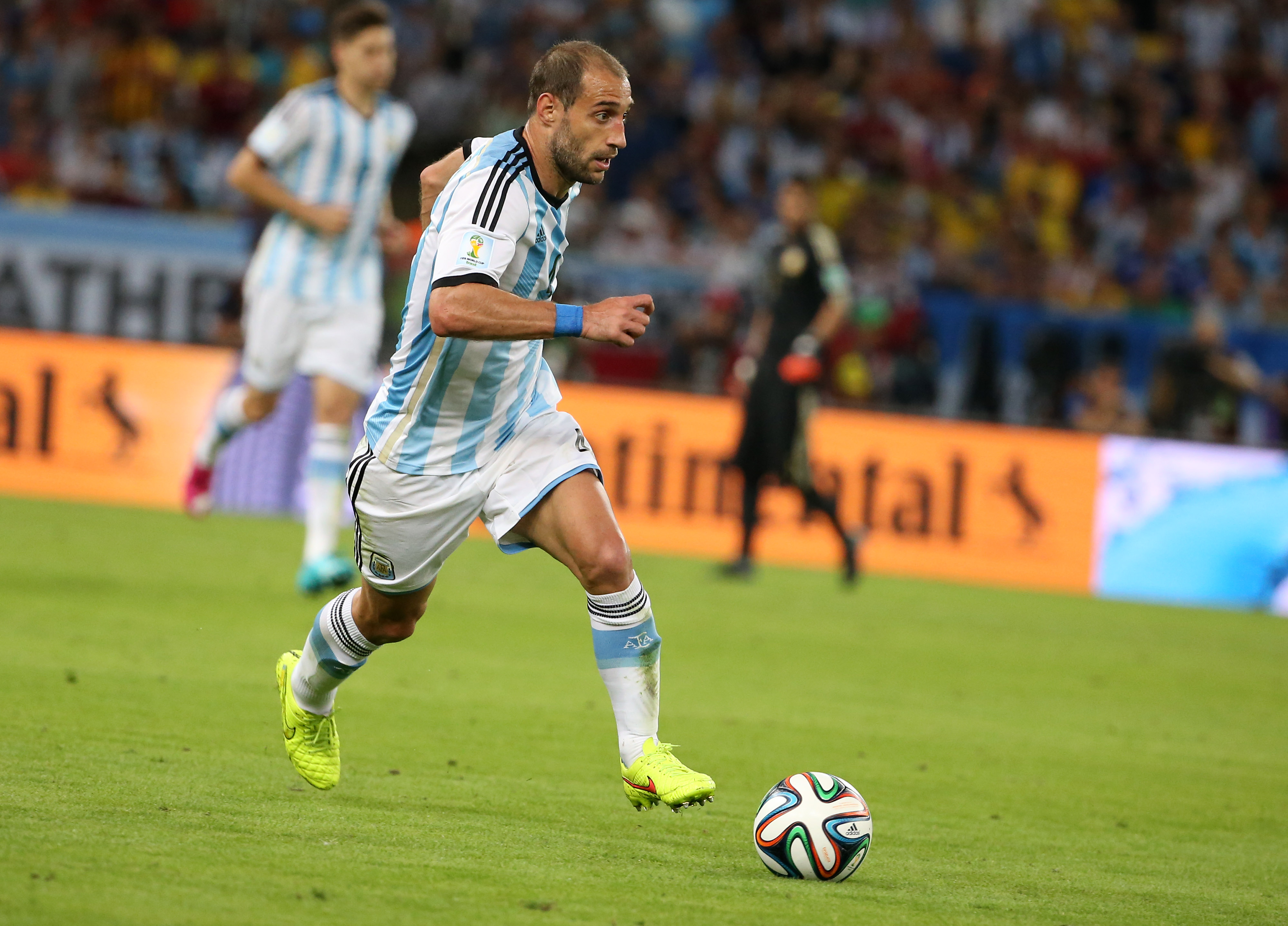 Pablo Zabaleta in action for Argentina against Bosnia-Herzegovina at the 2014 World Cup.