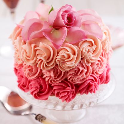 Rose-cake-recipe-baking-photo