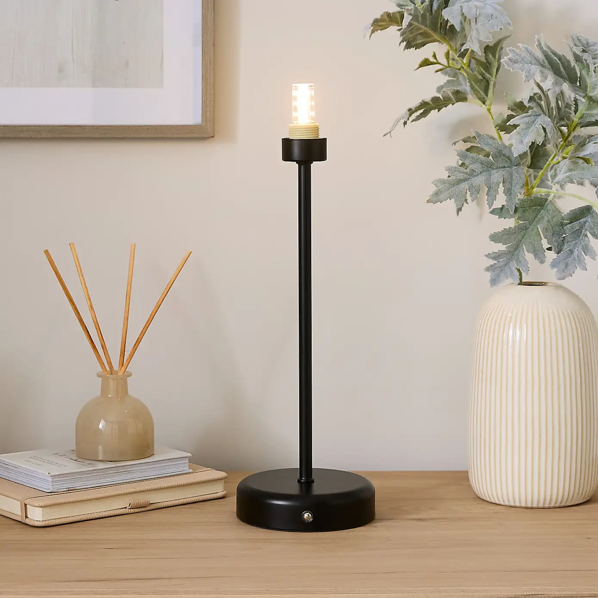 Dunelm FlexiCell Louis Rechargeable Touch Dimmable Table Lamp Base black