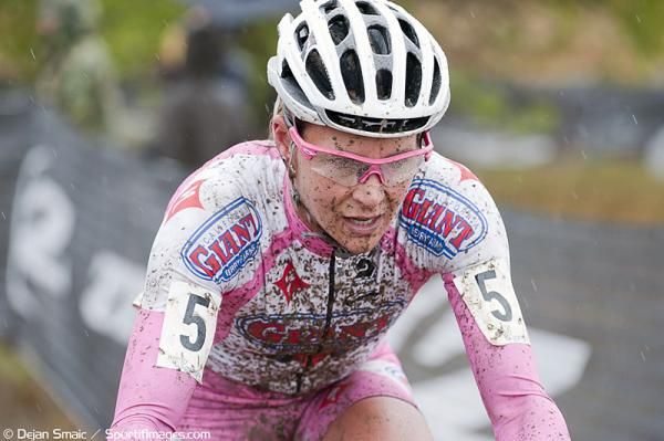 Meredith Miller (California Giant-Specialized) on her way to a 10th place finish.