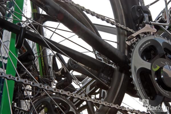 The Scott CR1 frame isn't set up for internal routing of Shimano Di2 wires so GreenEdge mechanics have to improvise - here wrapping the whole chain stay and the underlying wire in electrical tape.
