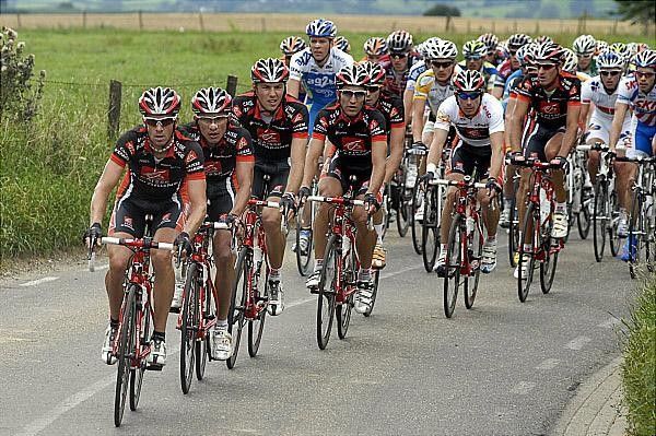 The Caisse d'Epargne team controlled things for leader Gutierrez.
