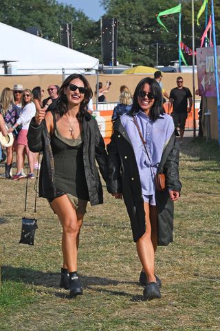 what to wear to glastonbury