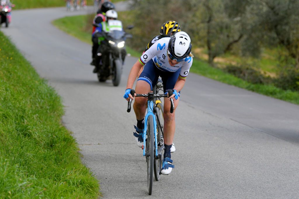 Anna van der Breggen (Movistar) suffers on a climb at Strade Bianche