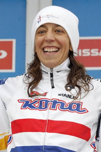 All smiles for race winner Helen Wyman (Kona)