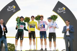 Tour de France 2023: the final winners of the different classifications pose on the podium