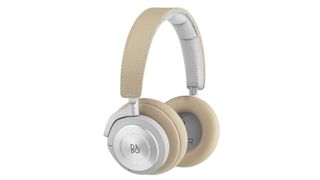 Save £100 on B&O Beoplay H9i wireless headphones for Black Friday