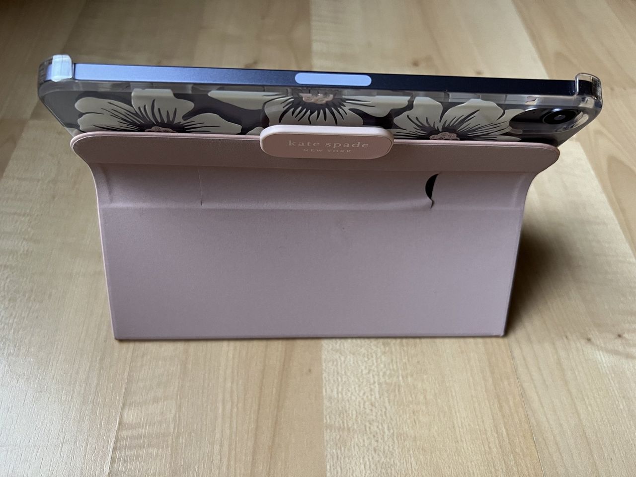 Kate Spade Protective Folio Ipad Mini 6 Lifestyle Standing High Angle Back View