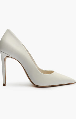 a pair of white schutz pumps inspired by Zendaya's late night show outfit