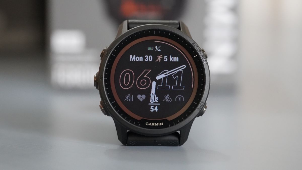 Garmin Forerunner 955 Solar review – Top-tier triathlon watch with all the perks
