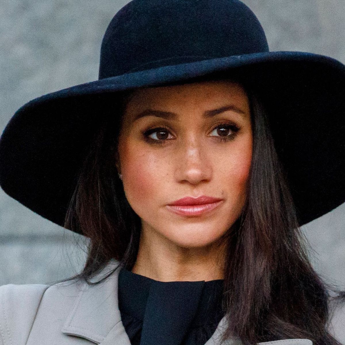 Meghan Markle Reacts to Dad’s Staged Photos - Meghan Markle Upset By ...