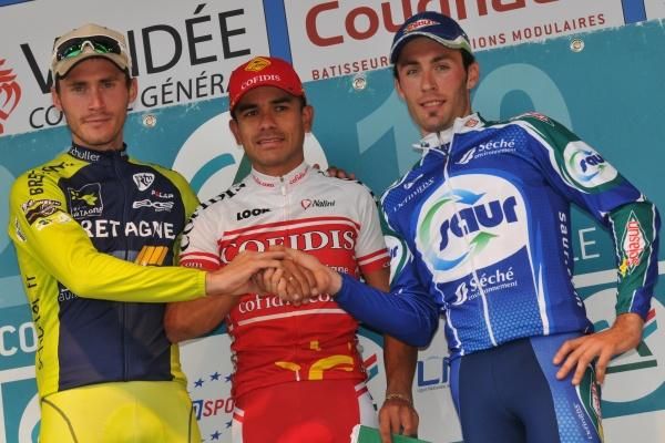 Leonardo Duque (centre) won the season-long French Cup classification