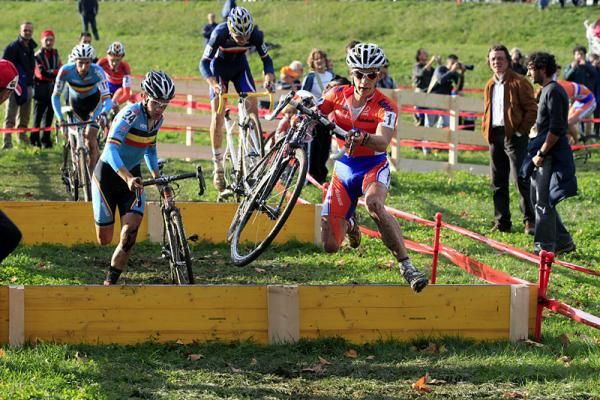 Lars van der Haar (Netherlands) flies across the barriers.