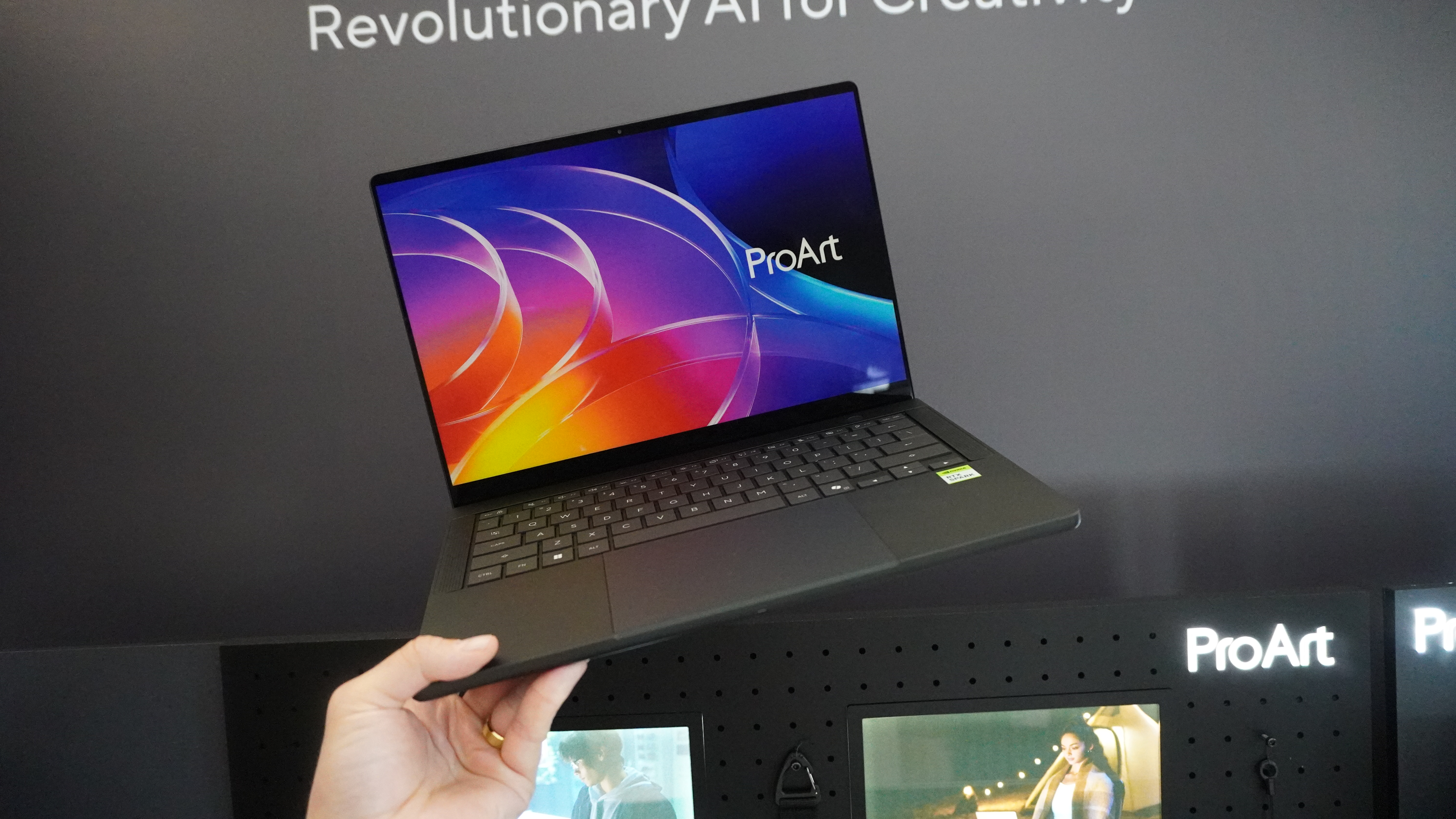 Asus ProArt P14
