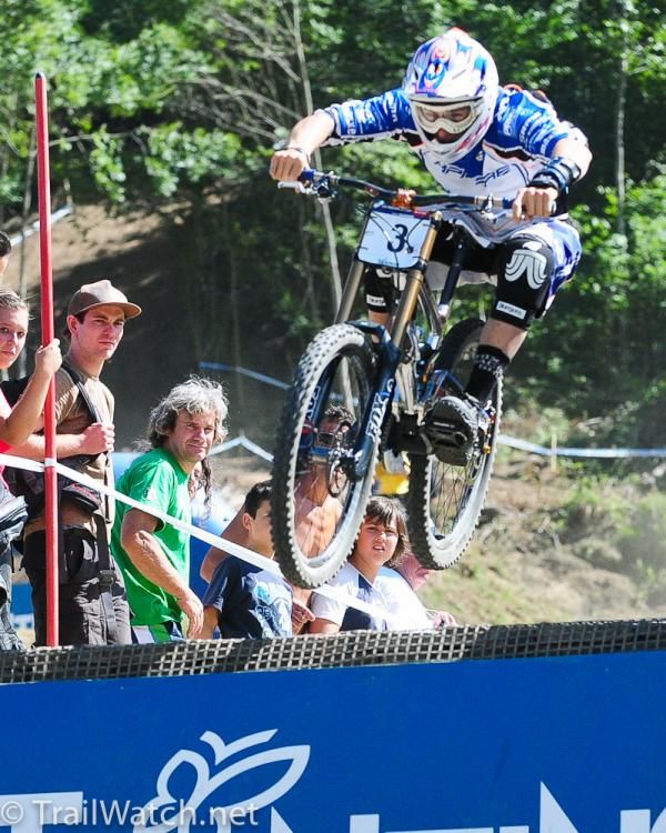 Sam Blenkinsop (Lapierre International) riding to 8th place