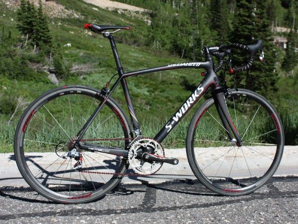 The new Specialized S-Works Tarmac SL3 bears strong visual resemblance to the current SL2 but in actuality, there is little in common.