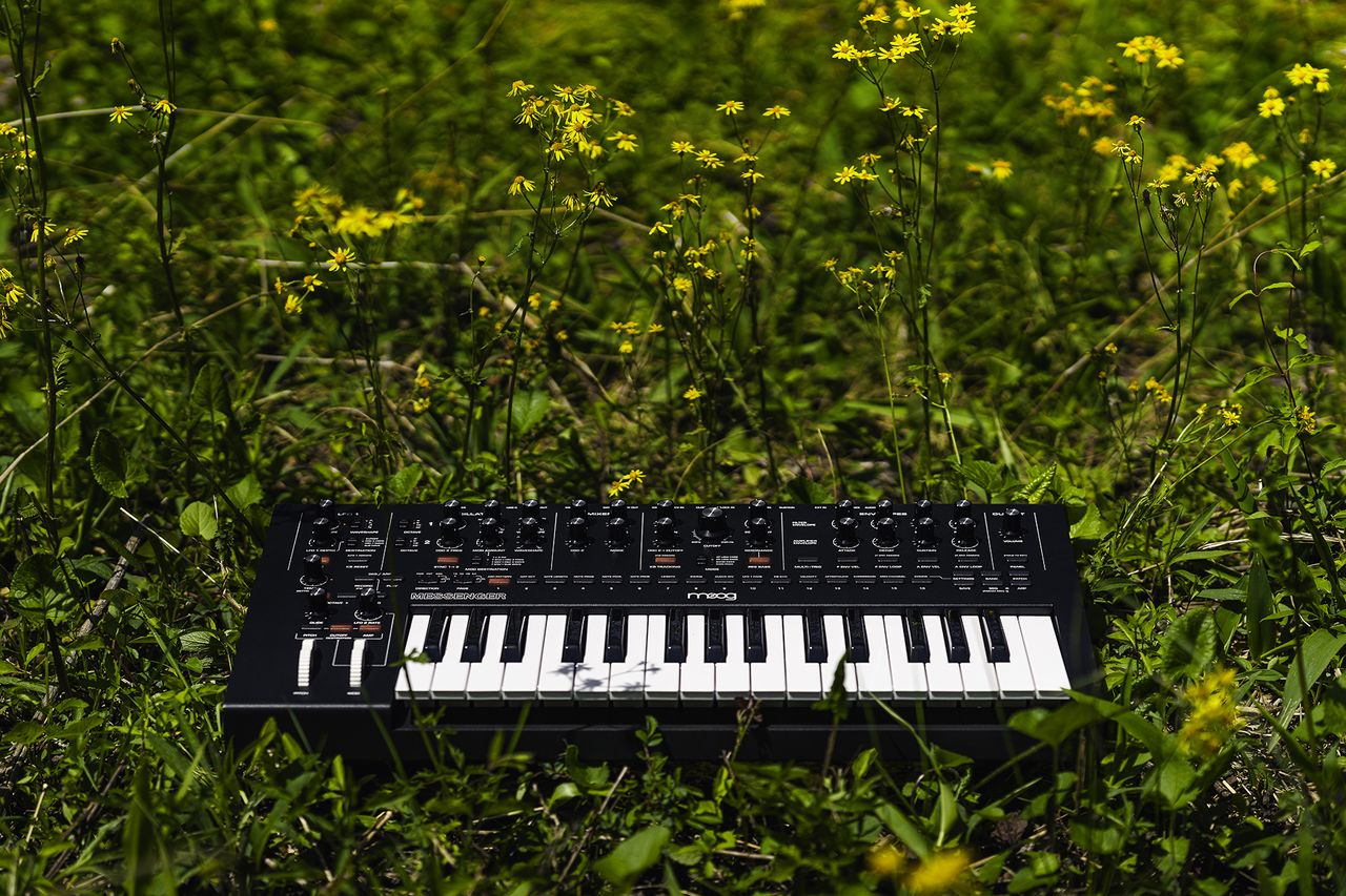 Moog Messenger