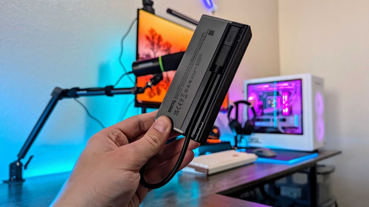 Image of the BenQ beCreatus USB4 Gaming Handheld Dock (GR10).