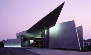 Hadid’s first built project was the fairly modest (in size, at least) Vitra Fire Station in Weil Am Rhein, Germany,
