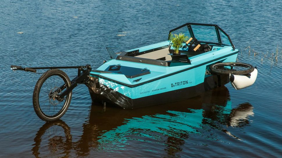 This amphibious e-bike camper turns into a boat for aquatic adventures ...