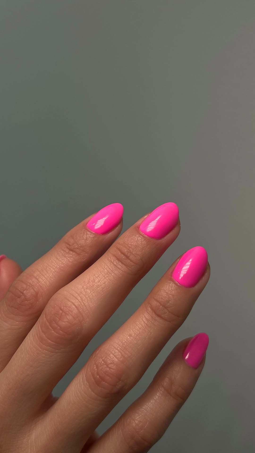 Bright pink pink nails