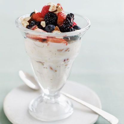 fruit yogurt muesli parfait strawberries blackberries raspberries blueberries