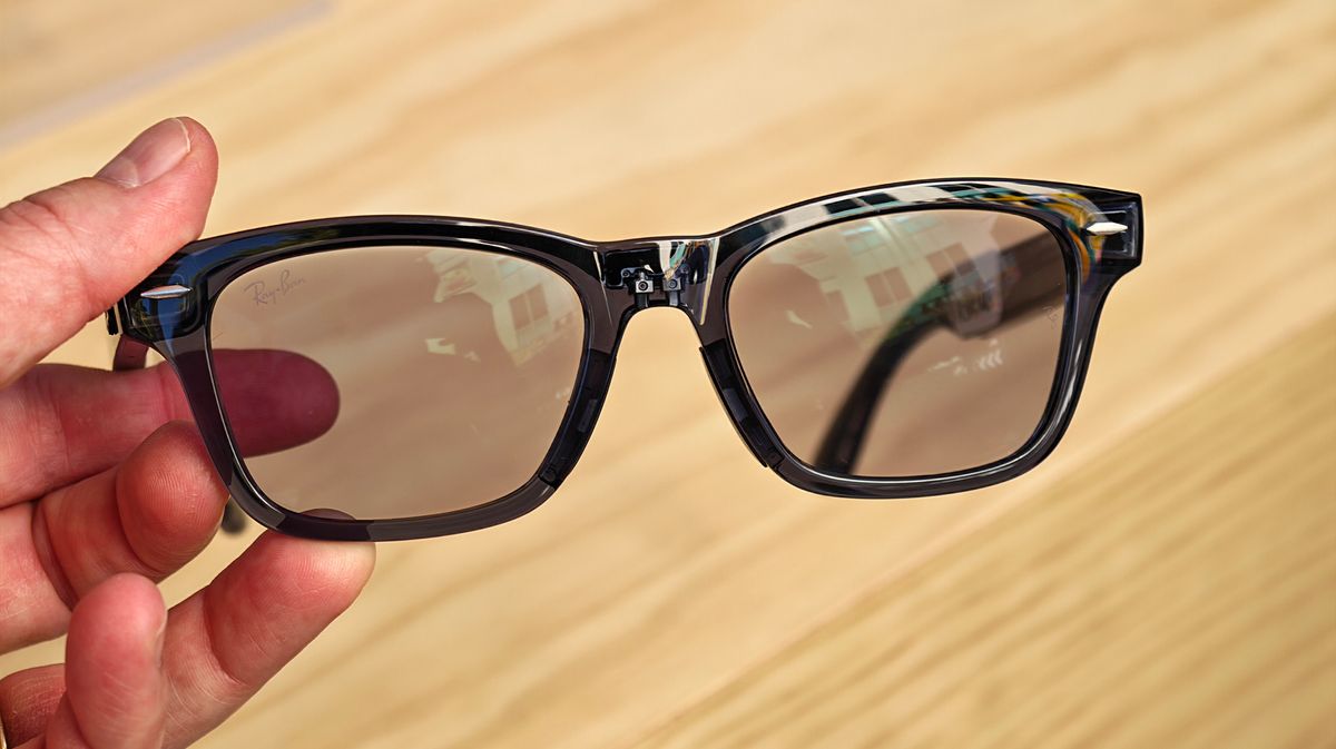 Ray-Ban Meta Audio glasses in the Burbank style