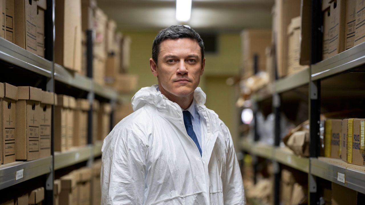 Luke Evans in ITV&#039;s The Pembrokeshire Murders