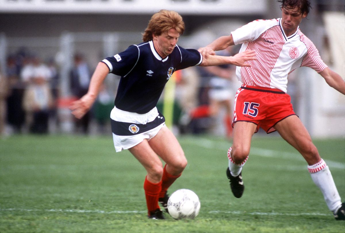 Gordon Strachan in action for Scotland against Denmark at the 1986 World Cup
