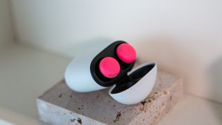 Google Pixel Buds Pro 2 Peony