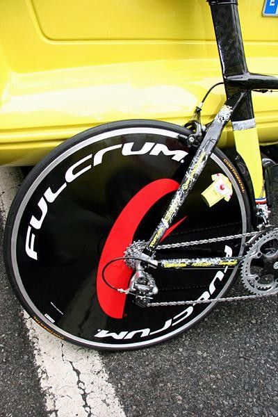 The rear disc wheel