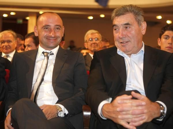 Paolo Bettini and Eddy Merckx pictured at the Gran Gala.