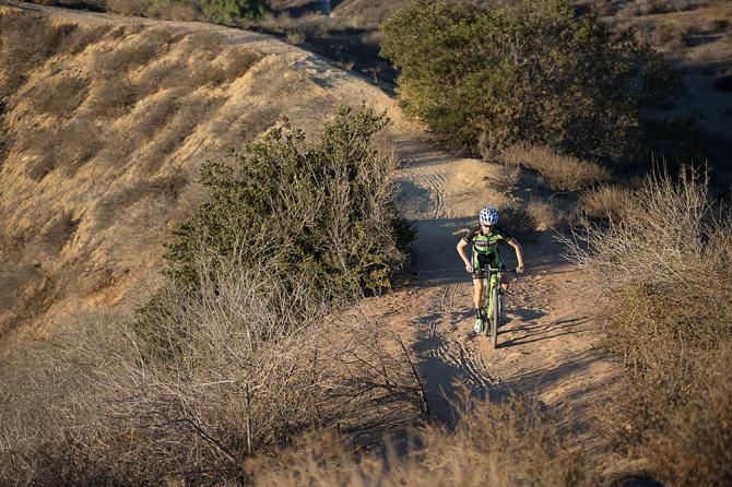 A Team Sho-Air / Cannondale rider