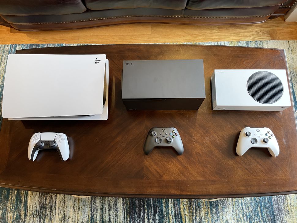 PS5 vs. Xbox Series X vs. Xbox Series S Nextgen console sizes