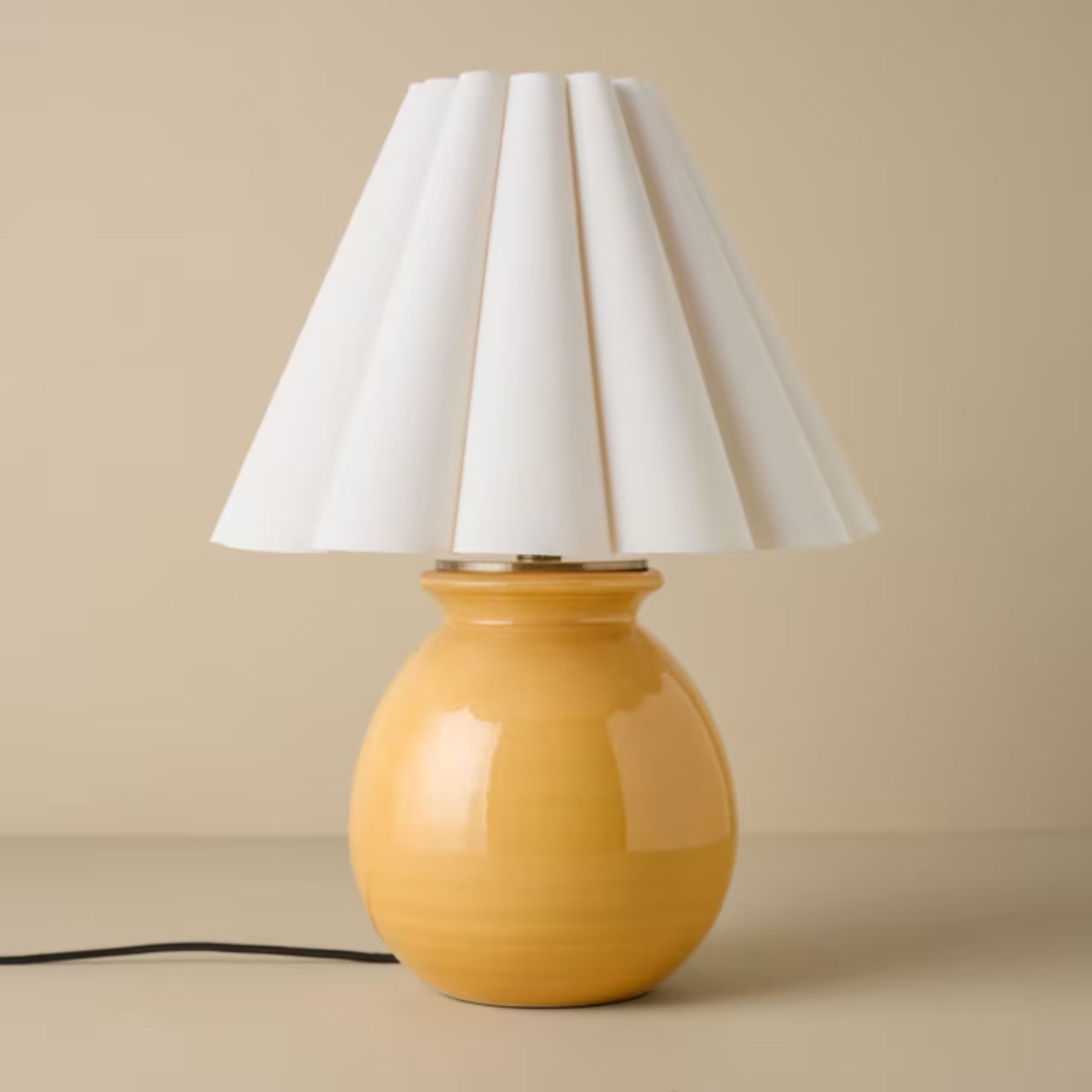 Olivia Table Lamp - Wheat
