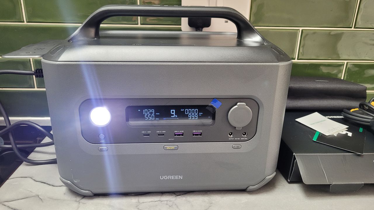 Ugreen PowerRoam 1200 Power Station taken during our review