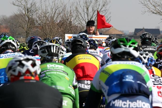 The peloton awaits the start of the Driedaagse de Panne