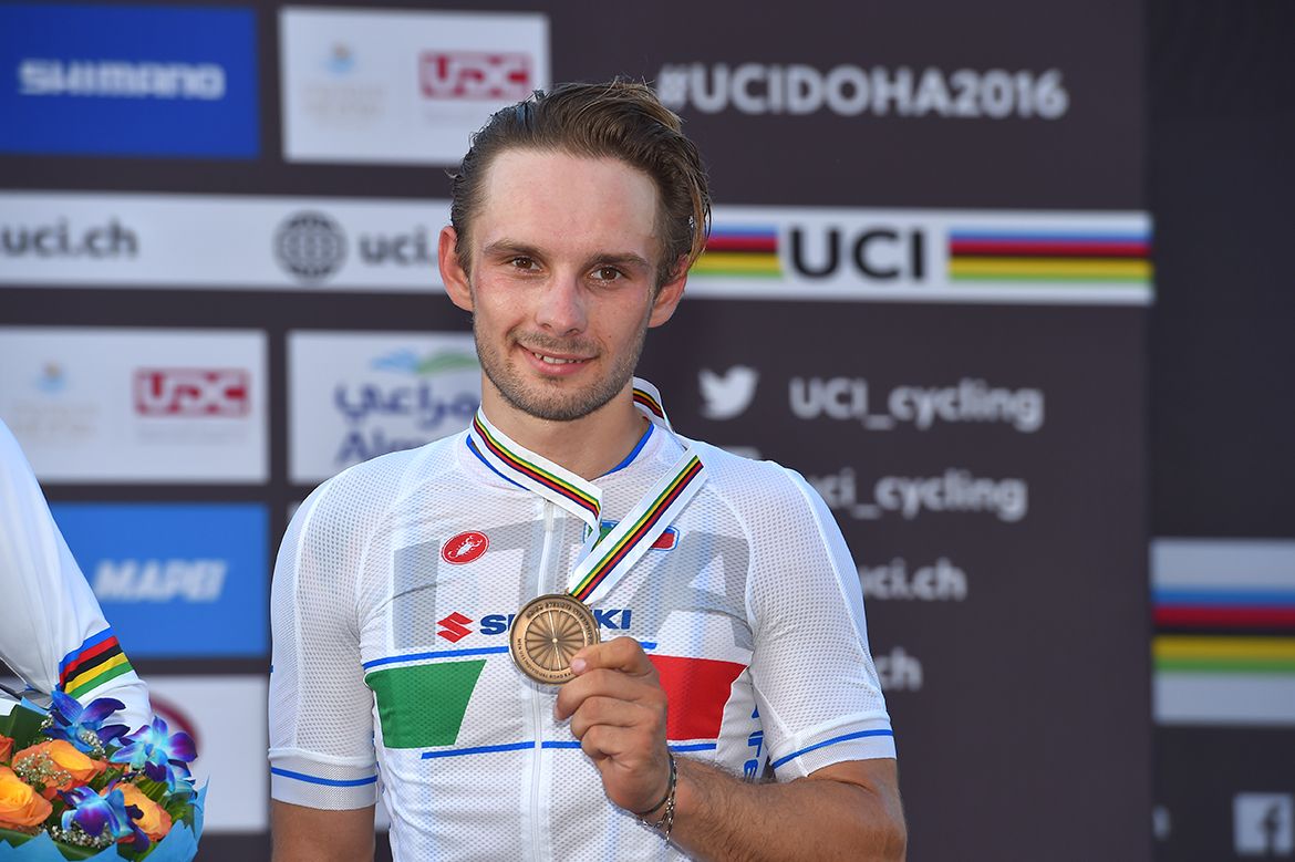 Jakub Mareczko (Italy) with the bronze medal at Worlds